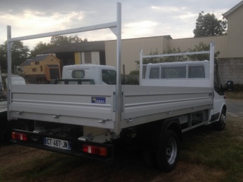 Camion Plateau